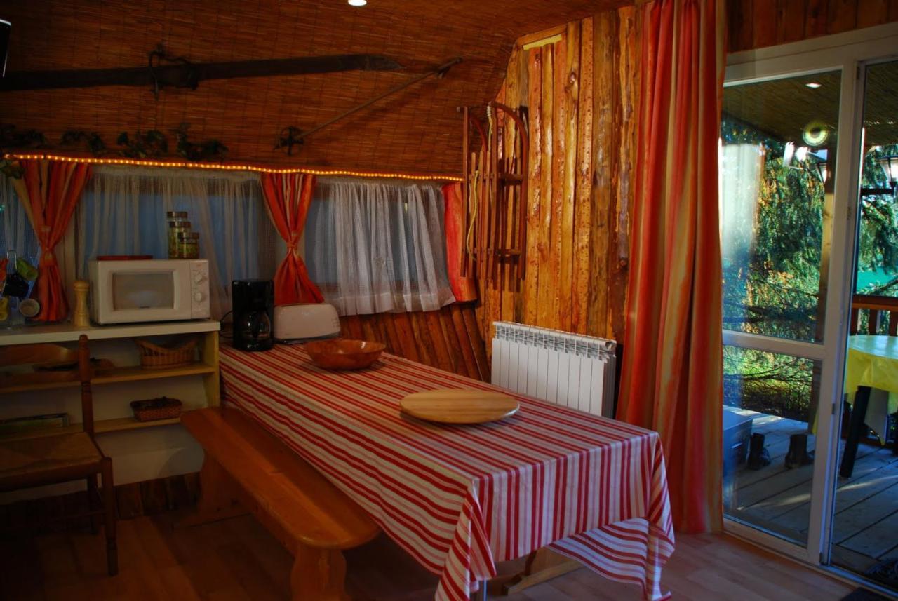 Chalets Des Trois Hetres Plombieres-les-Bains Luaran gambar