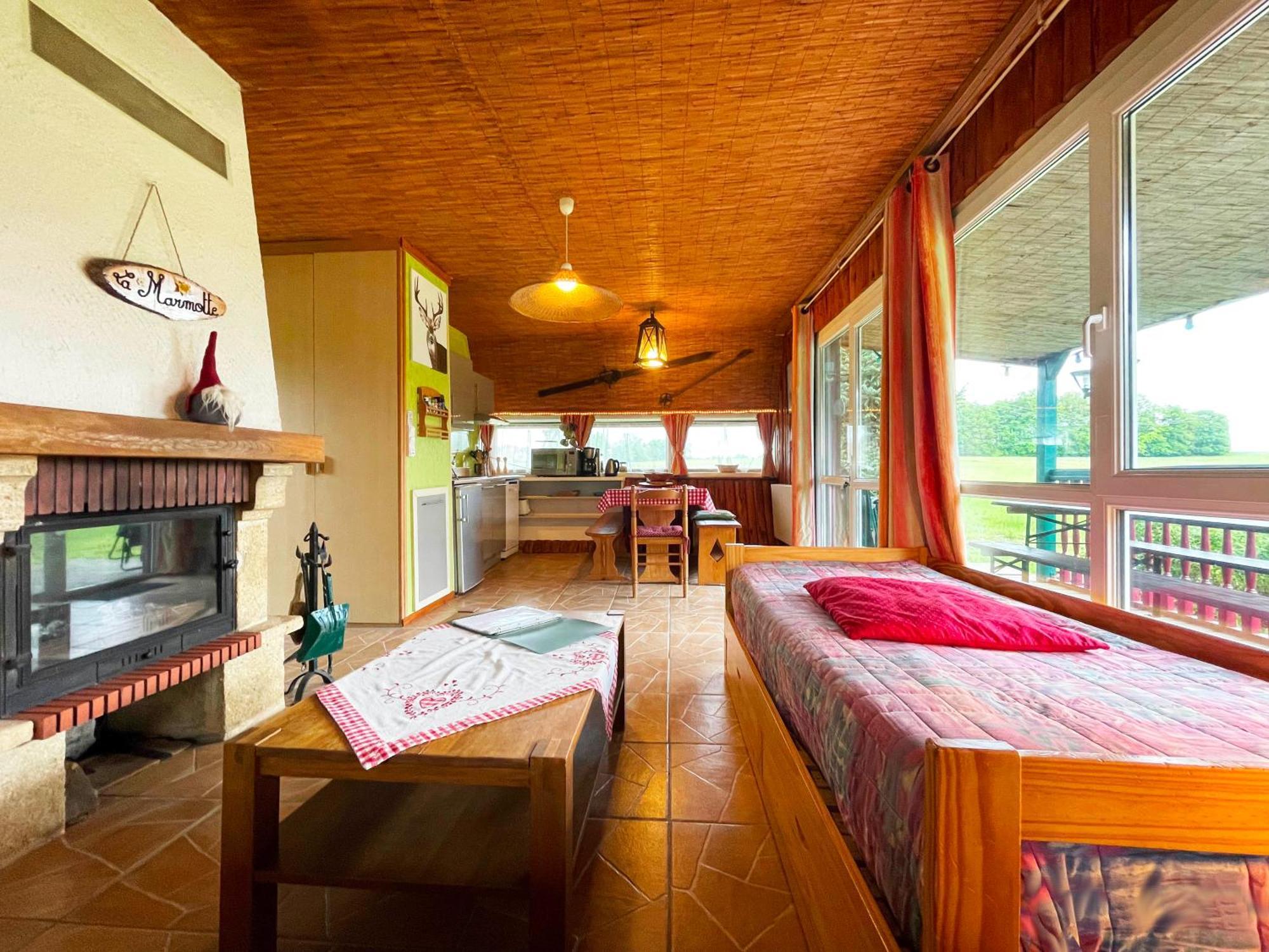 Chalets Des Trois Hetres Plombieres-les-Bains Luaran gambar